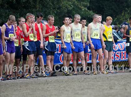 Thumbnail 1 in CIF State Cross Country Championships (D1 Boys) photogallery.