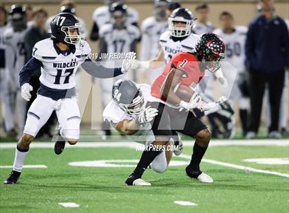 Thumbnail 2 in Tomball Memorial @ Vista Ridge (UIL 6A Bi-District Playoff) photogallery.