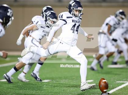 Thumbnail 2 in Tomball Memorial @ Vista Ridge (UIL 6A Bi-District Playoff) photogallery.