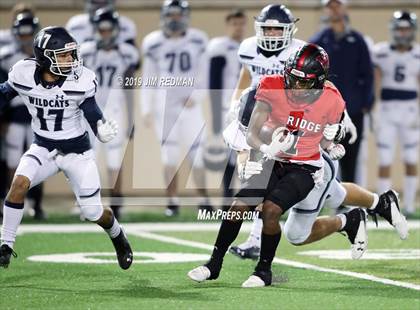 Thumbnail 3 in Tomball Memorial @ Vista Ridge (UIL 6A Bi-District Playoff) photogallery.