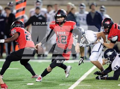 Thumbnail 3 in Tomball Memorial @ Vista Ridge (UIL 6A Bi-District Playoff) photogallery.