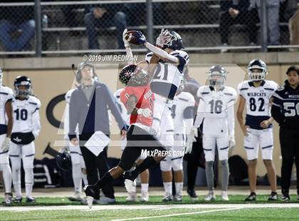 Thumbnail 3 in Tomball Memorial @ Vista Ridge (UIL 6A Bi-District Playoff) photogallery.