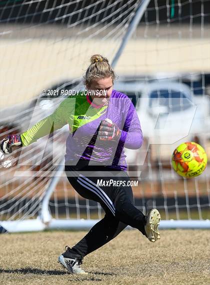 Thumbnail 2 in South Beauregard vs Holy Savior Menard photogallery.