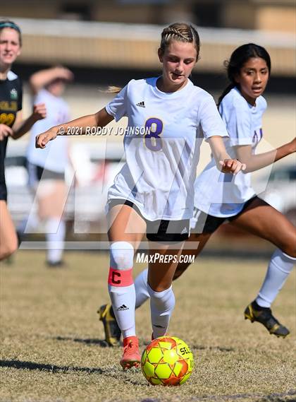 Thumbnail 1 in South Beauregard vs Holy Savior Menard photogallery.