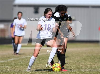 Thumbnail 3 in South Beauregard vs Holy Savior Menard photogallery.