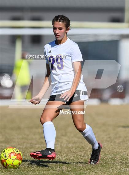 Thumbnail 2 in South Beauregard vs Holy Savior Menard photogallery.