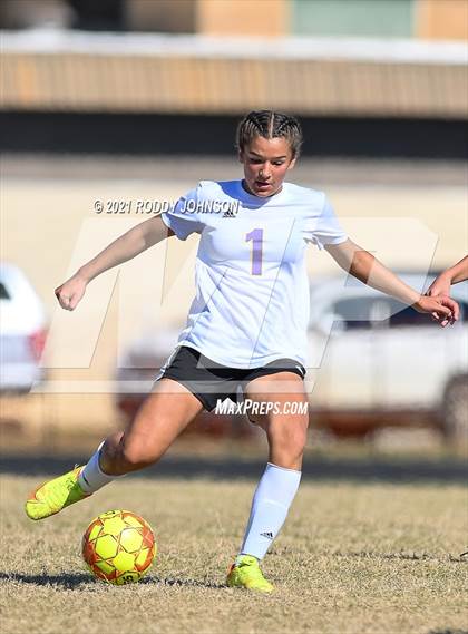 Thumbnail 1 in South Beauregard vs Holy Savior Menard photogallery.