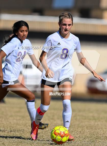 Thumbnail 2 in South Beauregard vs Holy Savior Menard photogallery.