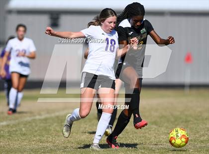 Thumbnail 2 in South Beauregard vs Holy Savior Menard photogallery.