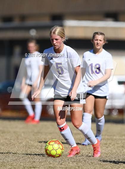 Thumbnail 3 in South Beauregard vs Holy Savior Menard photogallery.
