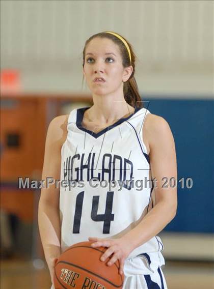 Thumbnail 1 in Burke Catholic [John S.] vs. Highland (Section 9 Class B Final) photogallery.