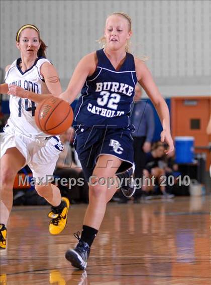 Thumbnail 2 in Burke Catholic [John S.] vs. Highland (Section 9 Class B Final) photogallery.
