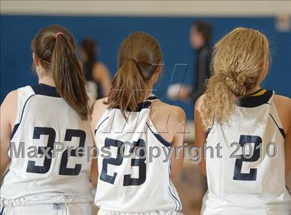 Thumbnail 2 in Burke Catholic [John S.] vs. Highland (Section 9 Class B Final) photogallery.
