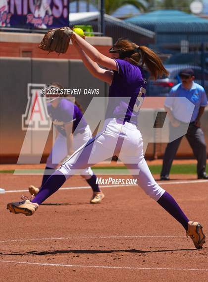 Thumbnail 1 in Payson @ Sabino (AIA 3A Final) photogallery.