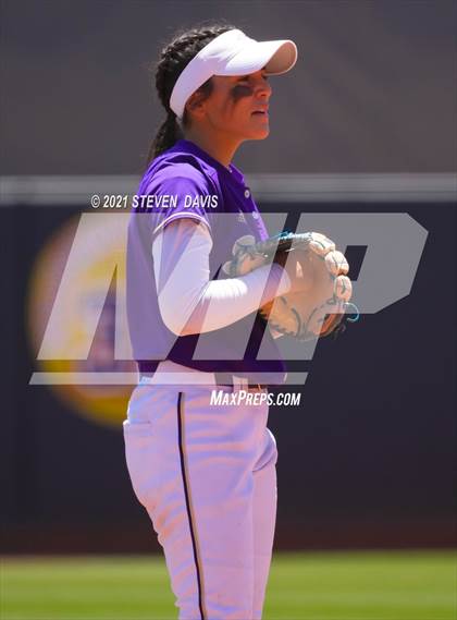 Thumbnail 1 in Payson @ Sabino (AIA 3A Final) photogallery.