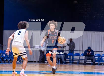 Thumbnail 2 in Northwood Temple Academy vs. GRACE Christian photogallery.