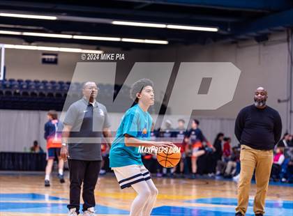 Thumbnail 2 in Northwood Temple Academy vs. GRACE Christian photogallery.