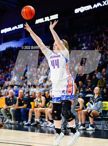 Thumbnail 3 in Flatirons Academy vs. Briggsdale (CHSAA 1A Championship) photogallery.