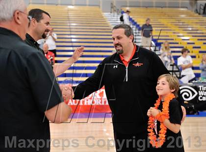 Thumbnail 3 in Huntington Beach vs Loyola (CIF SoCal Regional D1 Final) photogallery.