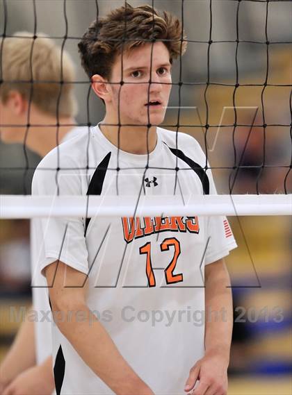 Thumbnail 2 in Huntington Beach vs Loyola (CIF SoCal Regional D1 Final) photogallery.