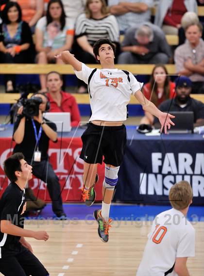 Thumbnail 3 in Huntington Beach vs Loyola (CIF SoCal Regional D1 Final) photogallery.