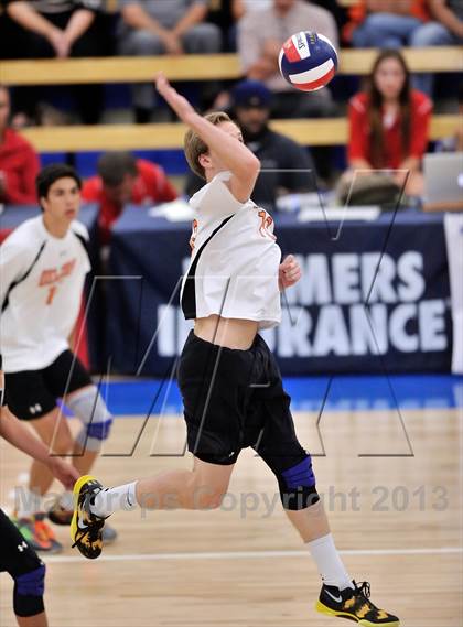 Thumbnail 2 in Huntington Beach vs Loyola (CIF SoCal Regional D1 Final) photogallery.