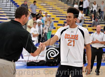 Thumbnail 3 in Huntington Beach vs Loyola (CIF SoCal Regional D1 Final) photogallery.