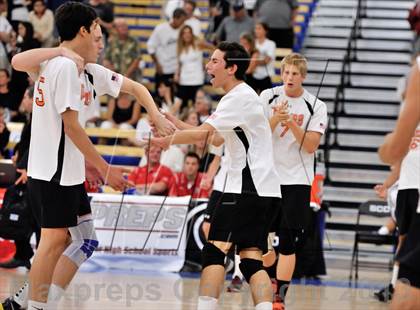 Thumbnail 2 in Huntington Beach vs Loyola (CIF SoCal Regional D1 Final) photogallery.