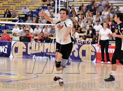Thumbnail 2 in Huntington Beach vs Loyola (CIF SoCal Regional D1 Final) photogallery.