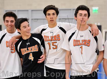 Thumbnail 3 in Huntington Beach vs Loyola (CIF SoCal Regional D1 Final) photogallery.