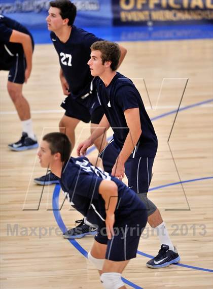 Thumbnail 3 in Huntington Beach vs Loyola (CIF SoCal Regional D1 Final) photogallery.