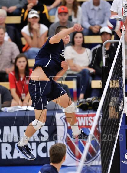 Thumbnail 3 in Huntington Beach vs Loyola (CIF SoCal Regional D1 Final) photogallery.