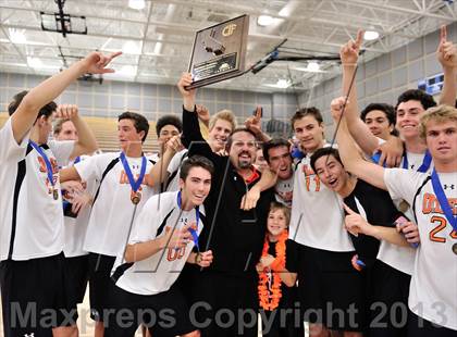 Thumbnail 3 in Huntington Beach vs Loyola (CIF SoCal Regional D1 Final) photogallery.