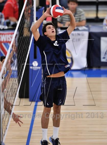 Thumbnail 1 in Huntington Beach vs Loyola (CIF SoCal Regional D1 Final) photogallery.
