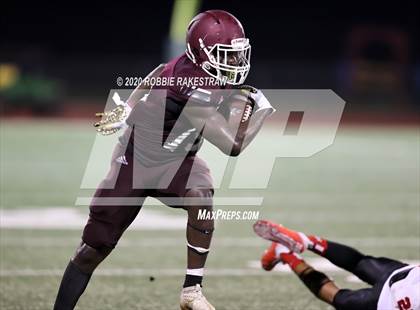 Thumbnail 3 in Lake Highlands vs Mesquite (Scrimmage) photogallery.