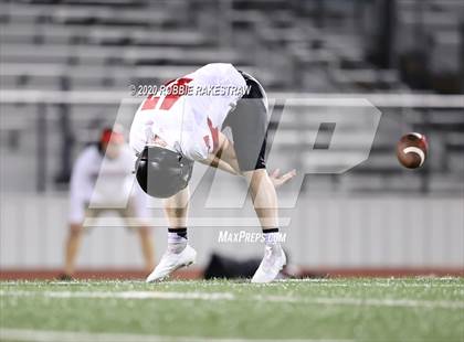 Thumbnail 3 in Lake Highlands vs Mesquite (Scrimmage) photogallery.