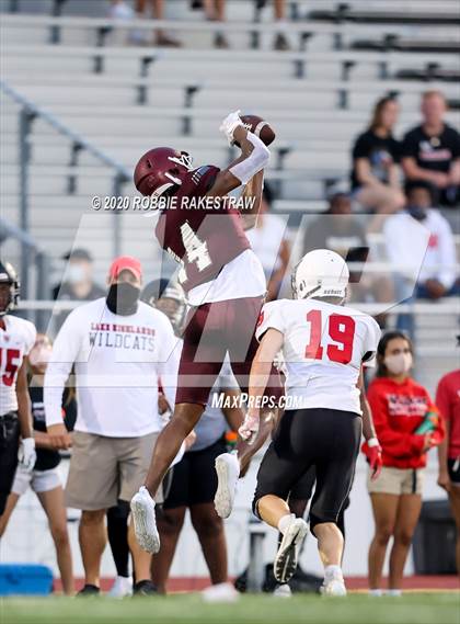 Thumbnail 1 in Lake Highlands vs Mesquite (Scrimmage) photogallery.