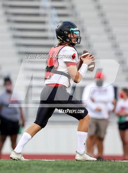 Thumbnail 3 in Lake Highlands vs Mesquite (Scrimmage) photogallery.