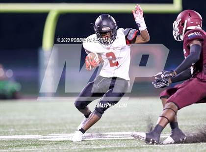 Thumbnail 1 in Lake Highlands vs Mesquite (Scrimmage) photogallery.