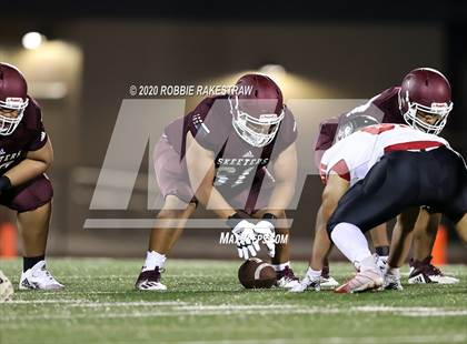 Thumbnail 2 in Lake Highlands vs Mesquite (Scrimmage) photogallery.