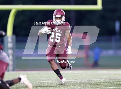 Thumbnail 2 in Lake Highlands vs Mesquite (Scrimmage) photogallery.