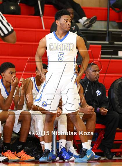 Thumbnail 3 in Lynwood vs. El Camino Real (Pacific Shores Tournament) photogallery.