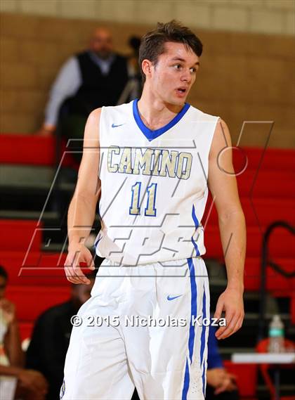 Thumbnail 1 in Lynwood vs. El Camino Real (Pacific Shores Tournament) photogallery.