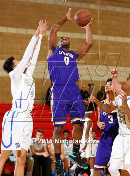 Thumbnail 3 in Lynwood vs. El Camino Real (Pacific Shores Tournament) photogallery.