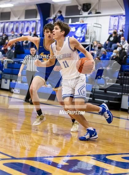 Thumbnail 2 in Newport Central Catholic @ Highlands photogallery.