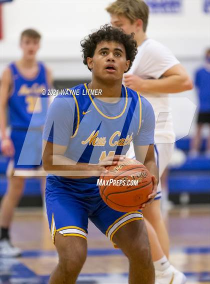 Thumbnail 3 in Newport Central Catholic @ Highlands photogallery.