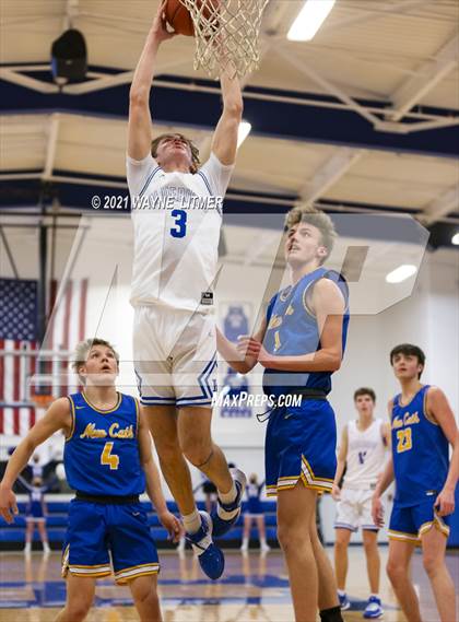 Thumbnail 1 in Newport Central Catholic @ Highlands photogallery.
