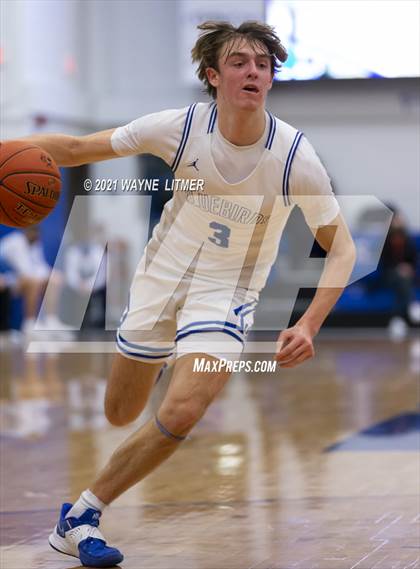 Thumbnail 2 in Newport Central Catholic @ Highlands photogallery.