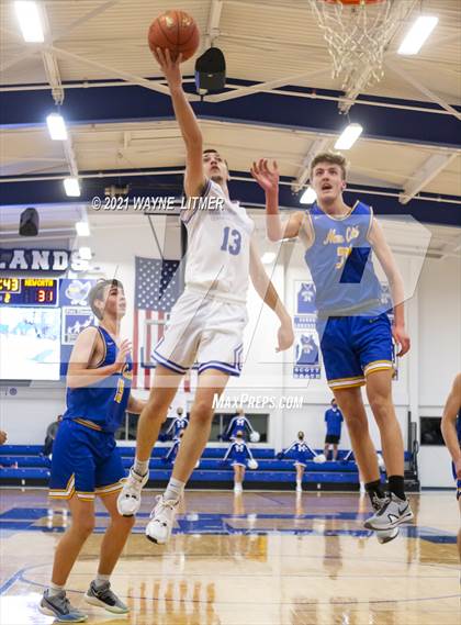 Thumbnail 1 in Newport Central Catholic @ Highlands photogallery.