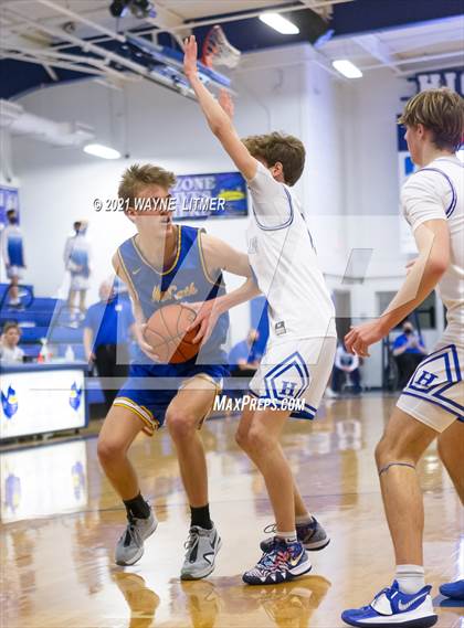 Thumbnail 1 in Newport Central Catholic @ Highlands photogallery.